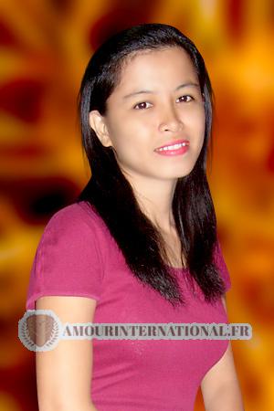 105030 - Loreta Âge: 36 - Philippines