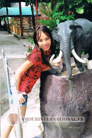 137244 - Krittiyanee Âge: 37 - Thaïlande