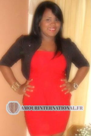 140753 - Yatmil Âge: 33 - Dominican Republic