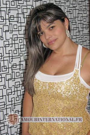 141913 - Lina Âge: 48 - Colombie