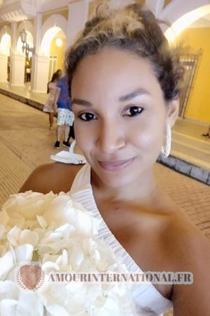 149880 - Mariel Âge: 33 - Colombie