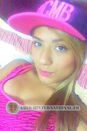 154241 - Geraldine Âge: 28 - Colombie