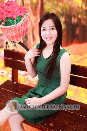 Chine women