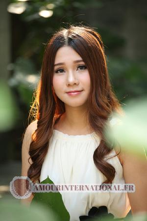 Chine women