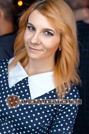 163049 - Yulia Âge: 28 - Ukraine