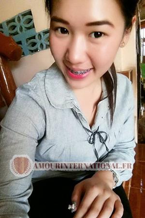 164638 - Sasinipa Âge: 30 - Thaïlande