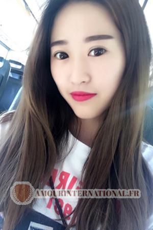 Chine women