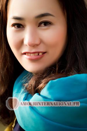Chine women