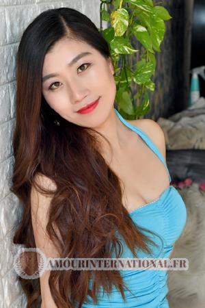 Ladies of Chine