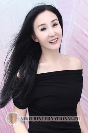 Chine women