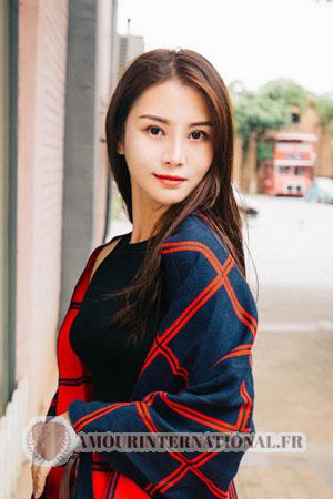 Ladies of Chine