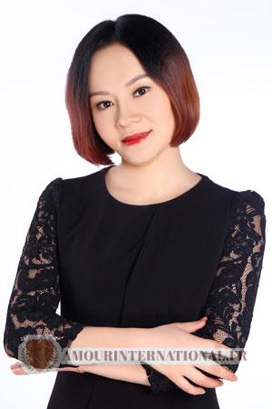 Chine women