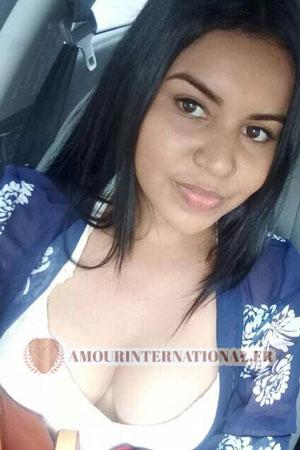 180787 - Eylin Âge: 23 - Colombie