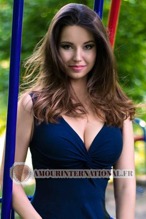 182718 - Oksana Âge: 29 - Ukraine