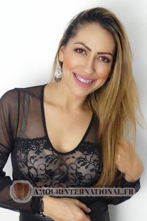 185717 - Ana Olivia Âge: 45 - Colombie
