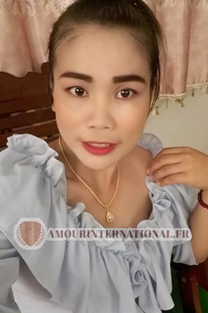 193975 - Nipaporn Âge: 40 - Thaïlande