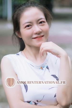 Ladies of Chine
