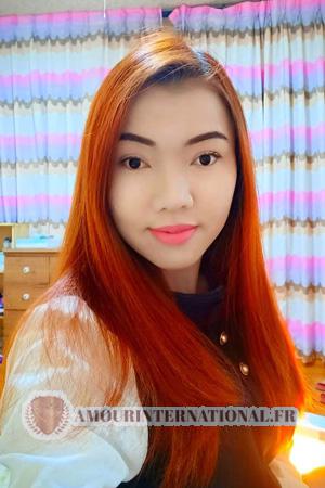 Ladies of Ubonratchathani