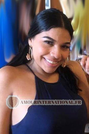 199860 - Lucia Âge: 23 - Colombie
