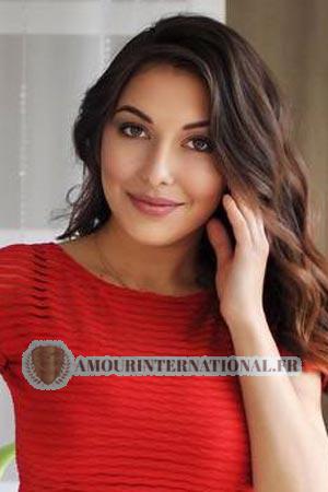 200528 - Iryna &Acirc;ge: 28 - Ukraine