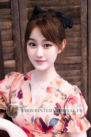 201489 - Wenjing Âge: 22 - Chine