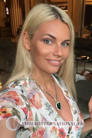 202877 - Svetlana Âge: 42 - Russie