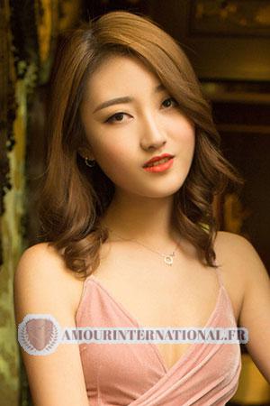 203246 - Yingyi Âge: 45 - Chine