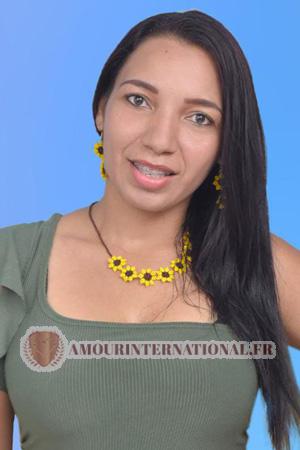 203677 - Angeline Âge: 32 - Colombie