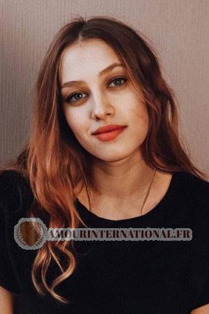 204717 - Nadiya Âge: 25 - Ukraine