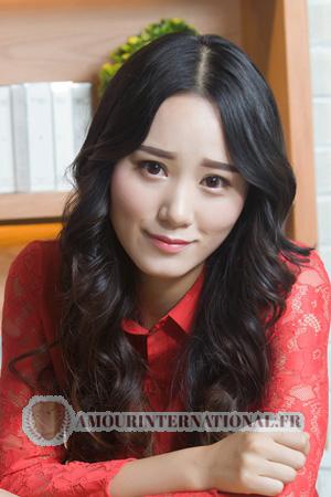 Ladies of Chine