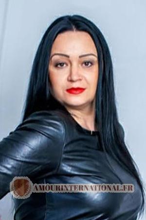 205703 - Oksana Âge: 40 - Ukraine