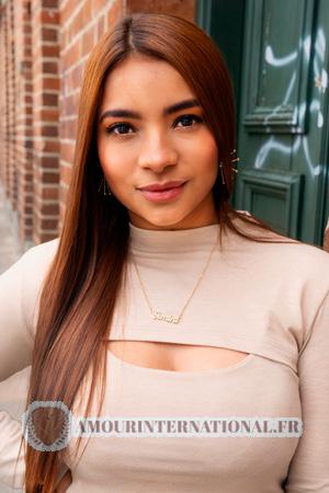 205924 - Melissa Âge: 27 - Colombie