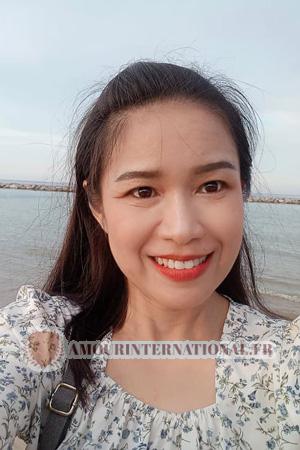 206125 - Jirapan Âge: 51 - Thaïlande