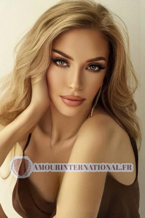 208793 - Yuliia Âge: 22 - Ukraine