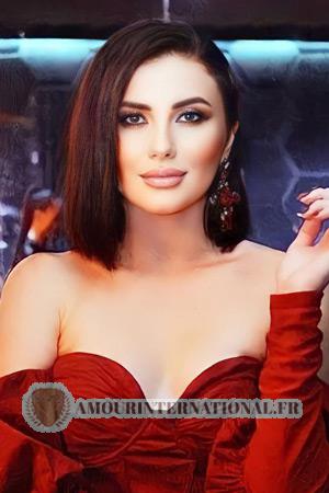 209921 - Alona Âge: 31 - Ukraine