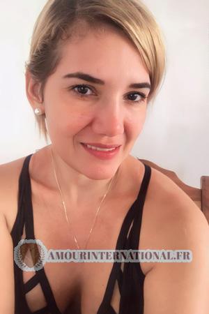 209966 - Sandra Âge: 48 - Colombie