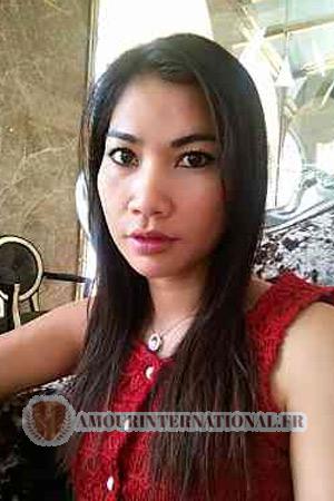 210948 - Jirapreeya Âge: 41 - Thaïlande