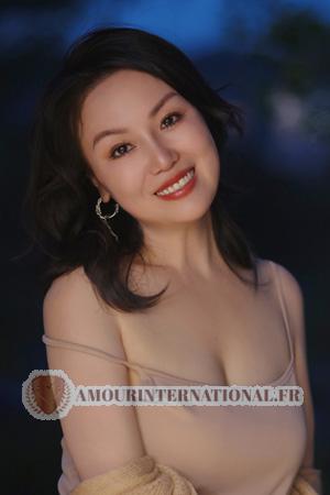 Ladies of Chine