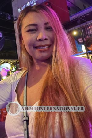 211660 - Suphaporn Âge: 27 - Thaïlande