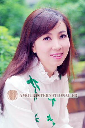 Ladies of Chine