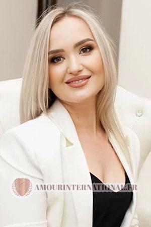 212118 - Julia Âge: 31 - Ukraine