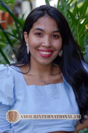 212531 - Maria Âge: 24 - Colombie