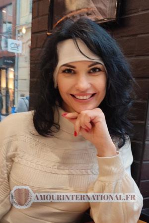 213497 - Svitlana Âge: 43 - Ukraine