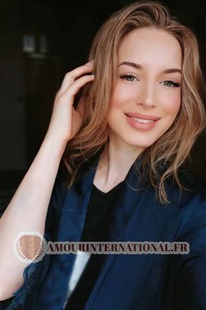 213584 - Julia Âge: 23 - Ukraine