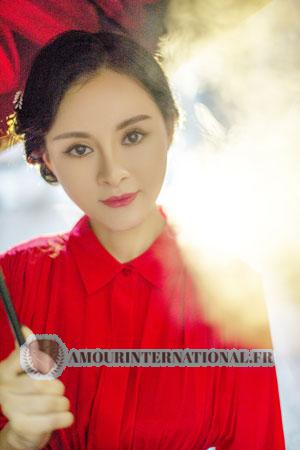Ladies of Chine