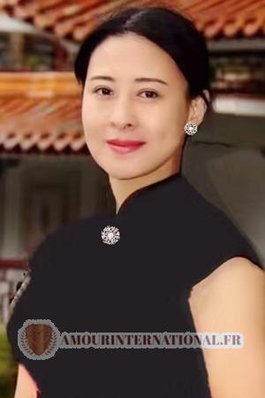 Ladies of Chine