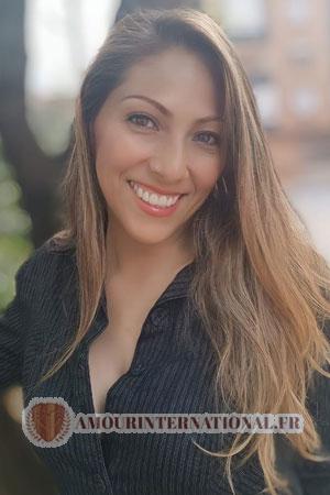 Ladies of Colombie