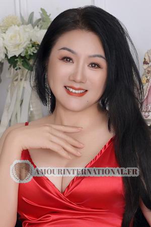 Ladies of Chine