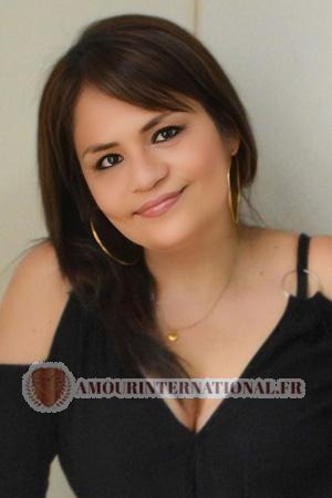 220045 - Claudia &Acirc;ge: 52 - P&eacute;rou
