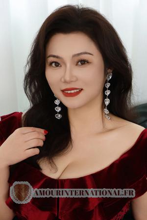 Ladies of Chine